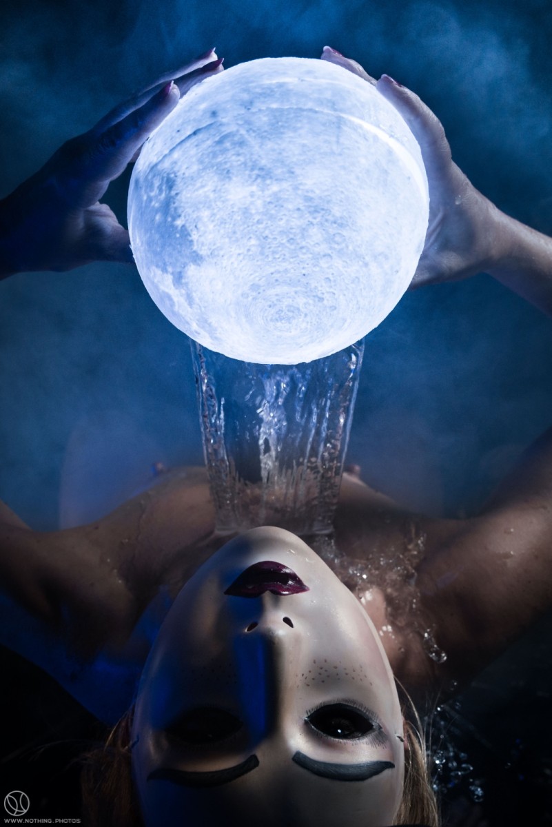BrokenMoon-2645_4