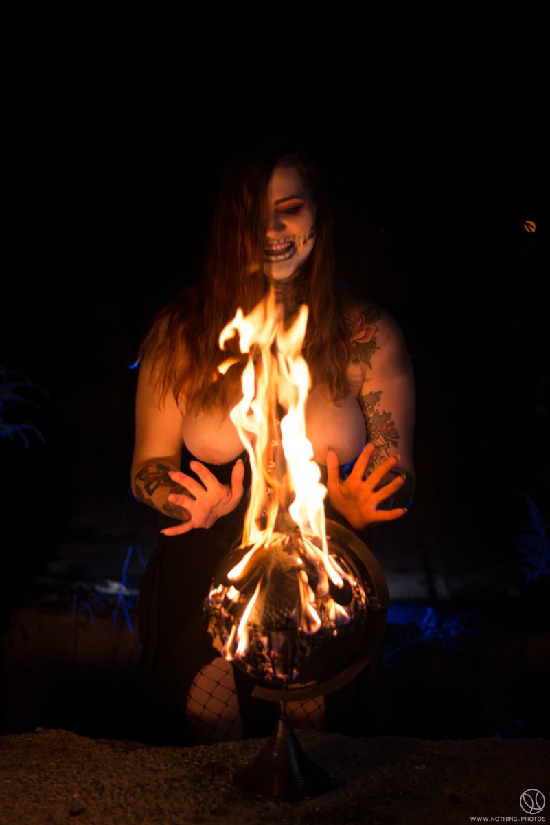 WatchTheWorldBurn-7119_4