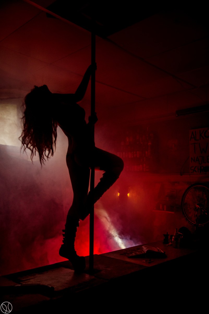 Smoky bar
